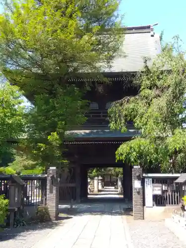 高安寺の山門