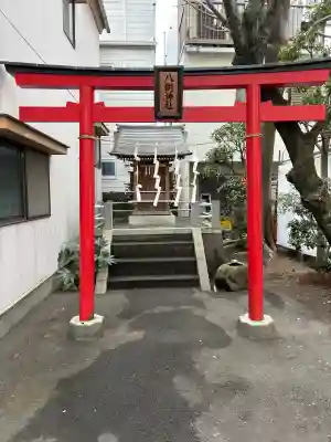 八朔神社の{uncategorized: "未分類", other: "その他", undefined: "問題あり", building: "その他建物", grave: "お墓", sacred_gate: "鳥居", guardian: "狛犬", statue: "像", buddha: "仏像", history: "歴史", nature: "自然", garden: "庭園", animal: "動物", pagoda: "塔", temizu: "手水舎", mountain_gate: "山門・神門", sanctuary: "本殿・本堂", subordinate: "末社・摂社", art: "芸術", scenery: "景色", jizo: "地蔵", ema: "絵馬", goshuin: "御朱印", omikuji: "おみくじ", items: "授与品その他", amulet: "お守り", goshuincho: "御朱印帳", eats: "食事", festival: "お祭り", votive_dance: "神楽", shichigosan: "七五三参", wedding: "結婚式", experience: "体験その他", initially: "初詣", around: "周辺", anti_infection: "感染症対策"}
