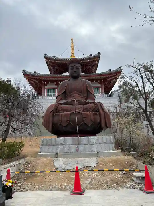 八事山 興正寺の仏像