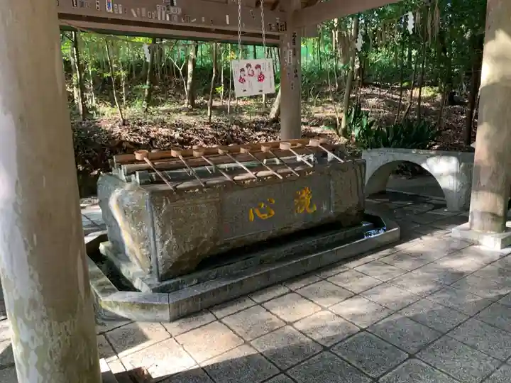 天岩戸神社の手水舎