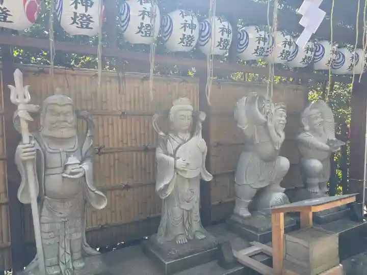 中野沼袋氷川神社の{uncategorized: "未分類", other: "その他", undefined: "問題あり", building: "その他建物", grave: "お墓", sacred_gate: "鳥居", guardian: "狛犬", statue: "像", buddha: "仏像", history: "歴史", nature: "自然", garden: "庭園", animal: "動物", pagoda: "塔", temizu: "手水舎", mountain_gate: "山門・神門", sanctuary: "本殿・本堂", subordinate: "末社・摂社", art: "芸術", scenery: "景色", jizo: "地蔵", ema: "絵馬", goshuin: "御朱印", omikuji: "おみくじ", items: "授与品その他", amulet: "お守り", goshuincho: "御朱印帳", eats: "食事", festival: "お祭り", votive_dance: "神楽", shichigosan: "七五三参", wedding: "結婚式", experience: "体験その他", initially: "初詣", around: "周辺", anti_infection: "感染症対策"}