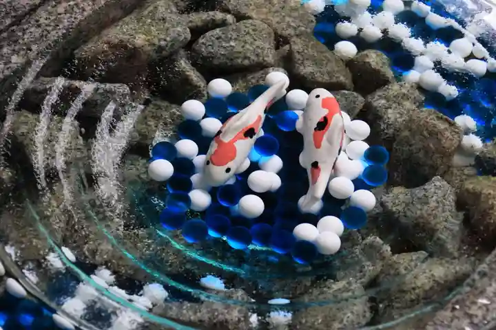 滑川神社 - 仕事と子どもの守り神の手水舎