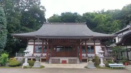 東光寺の本殿