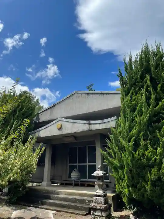 龍泉寺の本殿・本堂