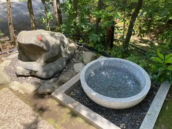 日電玉川稲荷神社の{uncategorized: "未分類", other: "その他", undefined: "問題あり", building: "その他建物", grave: "お墓", sacred_gate: "鳥居", guardian: "狛犬", statue: "像", buddha: "仏像", history: "歴史", nature: "自然", garden: "庭園", animal: "動物", pagoda: "塔", temizu: "手水舎", mountain_gate: "山門・神門", sanctuary: "本殿・本堂", subordinate: "末社・摂社", art: "芸術", scenery: "景色", jizo: "地蔵", ema: "絵馬", goshuin: "御朱印", omikuji: "おみくじ", items: "授与品その他", amulet: "お守り", goshuincho: "御朱印帳", eats: "食事", festival: "お祭り", votive_dance: "神楽", shichigosan: "七五三参", wedding: "結婚式", experience: "体験その他", initially: "初詣", around: "周辺", anti_infection: "感染症対策"}