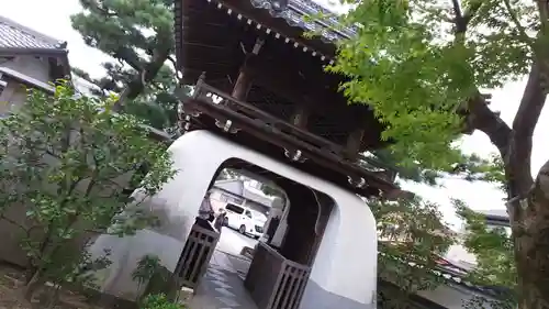 満月寺（浮御堂）の山門