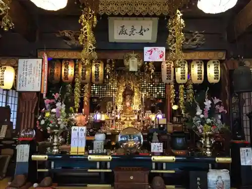 如意輪寺の本殿・本堂