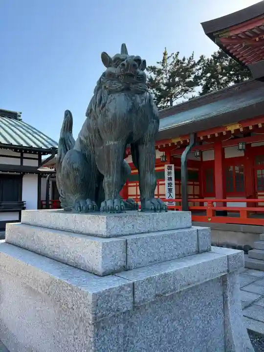 五社神社 諏訪神社の{uncategorized: "未分類", other: "その他", undefined: "問題あり", building: "その他建物", grave: "お墓", sacred_gate: "鳥居", guardian: "狛犬", statue: "像", buddha: "仏像", history: "歴史", nature: "自然", garden: "庭園", animal: "動物", pagoda: "塔", temizu: "手水舎", mountain_gate: "山門・神門", sanctuary: "本殿・本堂", subordinate: "末社・摂社", art: "芸術", scenery: "景色", jizo: "地蔵", ema: "絵馬", goshuin: "御朱印", omikuji: "おみくじ", items: "授与品その他", amulet: "お守り", goshuincho: "御朱印帳", eats: "食事", festival: "お祭り", votive_dance: "神楽", shichigosan: "七五三参", wedding: "結婚式", experience: "体験その他", initially: "初詣", around: "周辺", anti_infection: "感染症対策"}