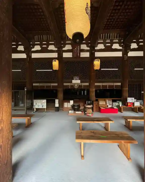 鶴林寺の本殿・本堂