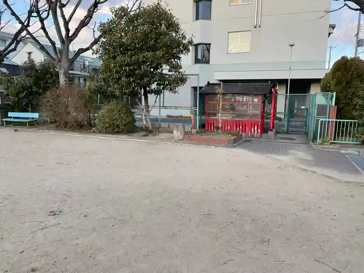 白菊稲荷大神の周辺