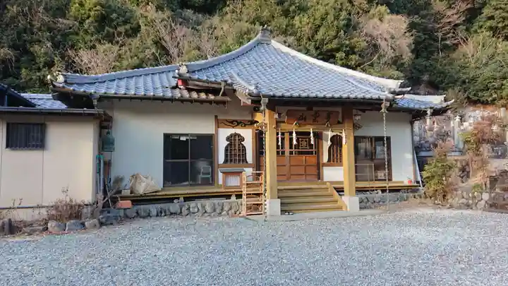 金龍寺の本殿・本堂