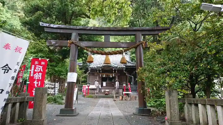 八雲神社(鎌倉・大町)の鳥居