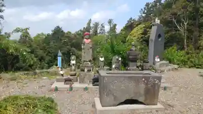 高蔵寺の手水舎