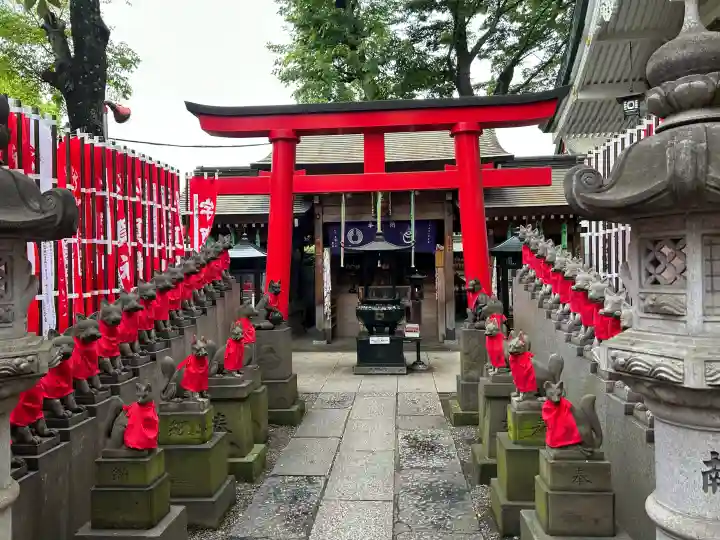 豊川稲荷東京別院の{uncategorized: "未分類", other: "その他", undefined: "問題あり", building: "その他建物", grave: "お墓", sacred_gate: "鳥居", guardian: "狛犬", statue: "像", buddha: "仏像", history: "歴史", nature: "自然", garden: "庭園", animal: "動物", pagoda: "塔", temizu: "手水舎", mountain_gate: "山門・神門", sanctuary: "本殿・本堂", subordinate: "末社・摂社", art: "芸術", scenery: "景色", jizo: "地蔵", ema: "絵馬", goshuin: "御朱印", omikuji: "おみくじ", items: "授与品その他", amulet: "お守り", goshuincho: "御朱印帳", eats: "食事", festival: "お祭り", votive_dance: "神楽", shichigosan: "七五三参", wedding: "結婚式", experience: "体験その他", initially: "初詣", around: "周辺", anti_infection: "感染症対策"}