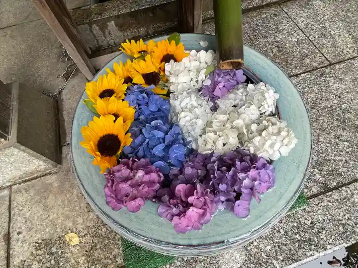 雪ケ谷八幡神社の手水舎