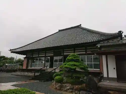 報恩寺の本殿・本堂