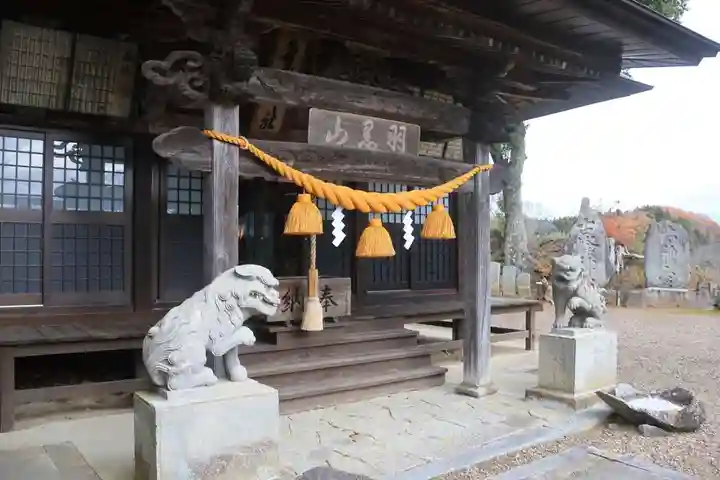 長屋神社の本殿・本堂
