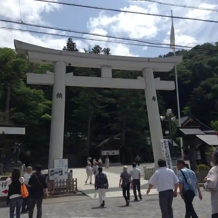 諏訪大社の鳥居