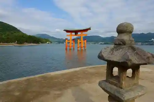 厳島神社の鳥居