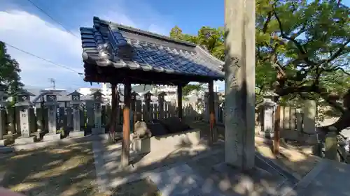 宇夫階神社の手水舎