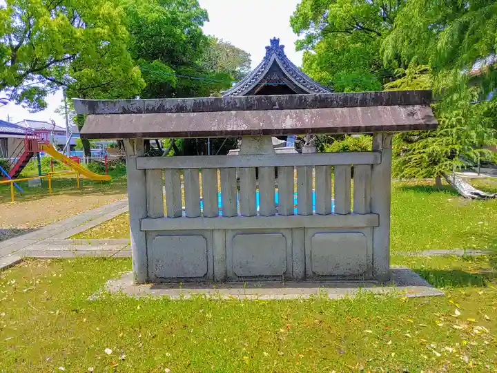 縣社(大和町南高井)のその他建物