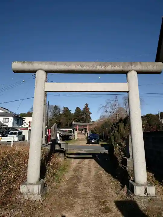 阿和須神社の{uncategorized: "未分類", other: "その他", undefined: "問題あり", building: "その他建物", grave: "お墓", sacred_gate: "鳥居", guardian: "狛犬", statue: "像", buddha: "仏像", history: "歴史", nature: "自然", garden: "庭園", animal: "動物", pagoda: "塔", temizu: "手水舎", mountain_gate: "山門・神門", sanctuary: "本殿・本堂", subordinate: "末社・摂社", art: "芸術", scenery: "景色", jizo: "地蔵", ema: "絵馬", goshuin: "御朱印", omikuji: "おみくじ", items: "授与品その他", amulet: "お守り", goshuincho: "御朱印帳", eats: "食事", festival: "お祭り", votive_dance: "神楽", shichigosan: "七五三参", wedding: "結婚式", experience: "体験その他", initially: "初詣", around: "周辺", anti_infection: "感染症対策"}