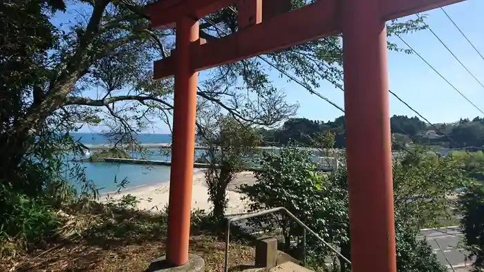 八幡神社の鳥居