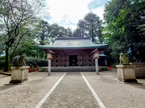 高岡市護国神社の本殿・本堂