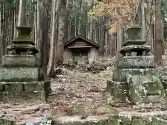 笹原神社の本殿