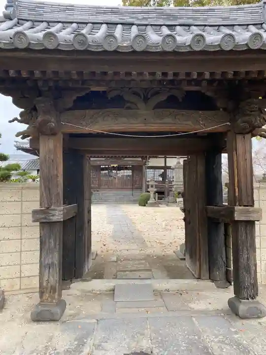 観照院の山門・神門