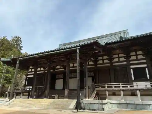 金剛峰寺大伽藍金堂の{uncategorized: "未分類", other: "その他", undefined: "問題あり", building: "その他建物", grave: "お墓", sacred_gate: "鳥居", guardian: "狛犬", statue: "像", buddha: "仏像", history: "歴史", nature: "自然", garden: "庭園", animal: "動物", pagoda: "塔", temizu: "手水舎", mountain_gate: "山門・神門", sanctuary: "本殿・本堂", subordinate: "末社・摂社", art: "芸術", scenery: "景色", jizo: "地蔵", ema: "絵馬", goshuin: "御朱印", omikuji: "おみくじ", items: "授与品その他", amulet: "お守り", goshuincho: "御朱印帳", eats: "食事", festival: "お祭り", votive_dance: "神楽", shichigosan: "七五三参", wedding: "結婚式", experience: "体験その他", initially: "初詣", around: "周辺", anti_infection: "感染症対策"}