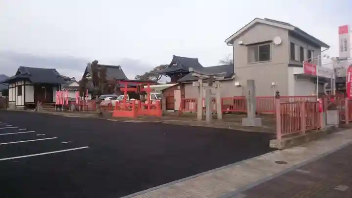 普賢願生稲荷神社のその他建物
