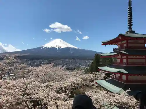 新倉富士浅間神社の景色