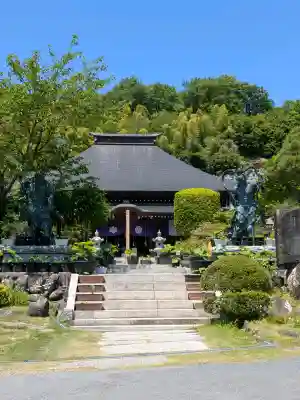常泉寺の{uncategorized: "未分類", other: "その他", undefined: "問題あり", building: "その他建物", grave: "お墓", sacred_gate: "鳥居", guardian: "狛犬", statue: "像", buddha: "仏像", history: "歴史", nature: "自然", garden: "庭園", animal: "動物", pagoda: "塔", temizu: "手水舎", mountain_gate: "山門・神門", sanctuary: "本殿・本堂", subordinate: "末社・摂社", art: "芸術", scenery: "景色", jizo: "地蔵", ema: "絵馬", goshuin: "御朱印", omikuji: "おみくじ", items: "授与品その他", amulet: "お守り", goshuincho: "御朱印帳", eats: "食事", festival: "お祭り", votive_dance: "神楽", shichigosan: "七五三参", wedding: "結婚式", experience: "体験その他", initially: "初詣", around: "周辺", anti_infection: "感染症対策"}