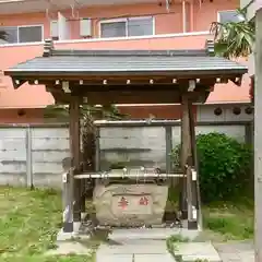 新田稲荷神社の手水