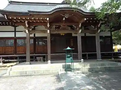 真照寺の本殿・本堂