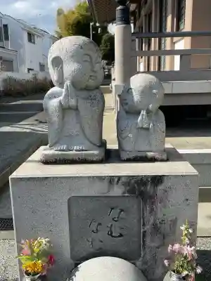 上和田信法寺別院薬王院の{uncategorized: "未分類", other: "その他", undefined: "問題あり", building: "その他建物", grave: "お墓", sacred_gate: "鳥居", guardian: "狛犬", statue: "像", buddha: "仏像", history: "歴史", nature: "自然", garden: "庭園", animal: "動物", pagoda: "塔", temizu: "手水舎", mountain_gate: "山門・神門", sanctuary: "本殿・本堂", subordinate: "末社・摂社", art: "芸術", scenery: "景色", jizo: "地蔵", ema: "絵馬", goshuin: "御朱印", omikuji: "おみくじ", items: "授与品その他", amulet: "お守り", goshuincho: "御朱印帳", eats: "食事", festival: "お祭り", votive_dance: "神楽", shichigosan: "七五三参", wedding: "結婚式", experience: "体験その他", initially: "初詣", around: "周辺", anti_infection: "感染症対策"}