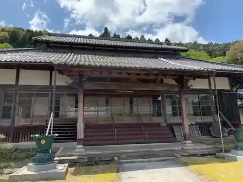 得法寺の本殿・本堂
