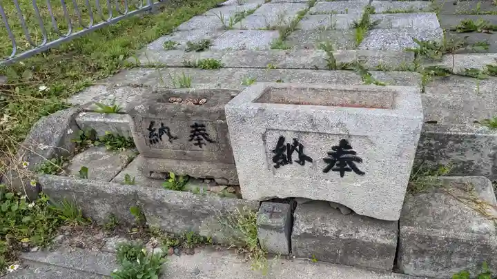 延命地蔵尊の手水舎