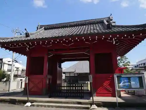 承教寺の山門