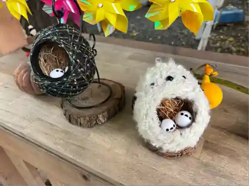 札幌諏訪神社の像