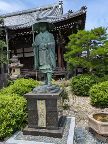 明性寺(滋賀県)