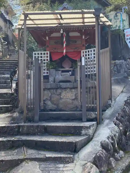 厳島神社の{uncategorized: "未分類", other: "その他", undefined: "問題あり", building: "その他建物", grave: "お墓", sacred_gate: "鳥居", guardian: "狛犬", statue: "像", buddha: "仏像", history: "歴史", nature: "自然", garden: "庭園", animal: "動物", pagoda: "塔", temizu: "手水舎", mountain_gate: "山門・神門", sanctuary: "本殿・本堂", subordinate: "末社・摂社", art: "芸術", scenery: "景色", jizo: "地蔵", ema: "絵馬", goshuin: "御朱印", omikuji: "おみくじ", items: "授与品その他", amulet: "お守り", goshuincho: "御朱印帳", eats: "食事", festival: "お祭り", votive_dance: "神楽", shichigosan: "七五三参", wedding: "結婚式", experience: "体験その他", initially: "初詣", around: "周辺", anti_infection: "感染症対策"}