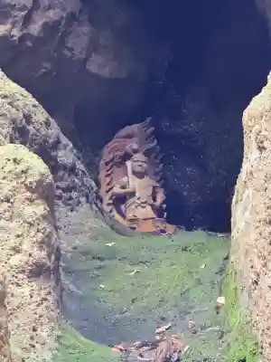垂水不動尊の{uncategorized: "未分類", other: "その他", undefined: "問題あり", building: "その他建物", grave: "お墓", sacred_gate: "鳥居", guardian: "狛犬", statue: "像", buddha: "仏像", history: "歴史", nature: "自然", garden: "庭園", animal: "動物", pagoda: "塔", temizu: "手水舎", mountain_gate: "山門・神門", sanctuary: "本殿・本堂", subordinate: "末社・摂社", art: "芸術", scenery: "景色", jizo: "地蔵", ema: "絵馬", goshuin: "御朱印", omikuji: "おみくじ", items: "授与品その他", amulet: "お守り", goshuincho: "御朱印帳", eats: "食事", festival: "お祭り", votive_dance: "神楽", shichigosan: "七五三参", wedding: "結婚式", experience: "体験その他", initially: "初詣", around: "周辺", anti_infection: "感染症対策"}