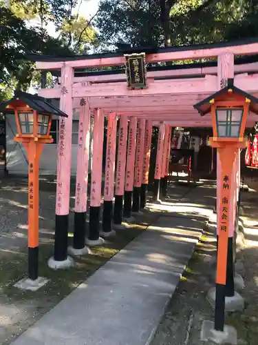 片埜神社の鳥居