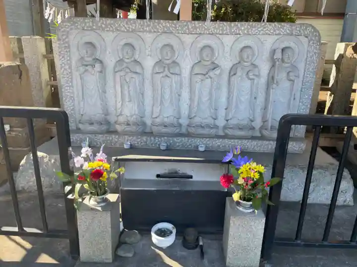 村富神社の地蔵