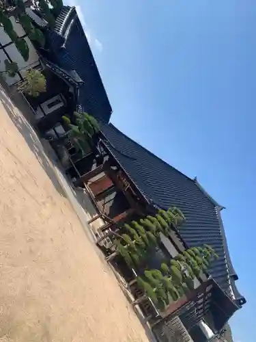 芦樵寺の本殿・本堂