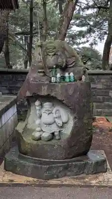 五色濱神社の像