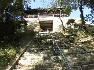 生石神社の山門・神門