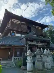 曹源寺の本殿